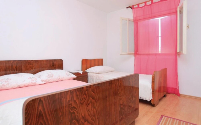 Awesome Home in Blato With Wifi and 2 Bedrooms