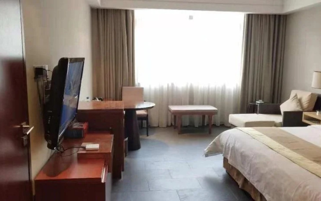 Sanjiang Forest Hot Spring Dumashi Hotel
