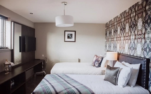 Richmond Park Hotel