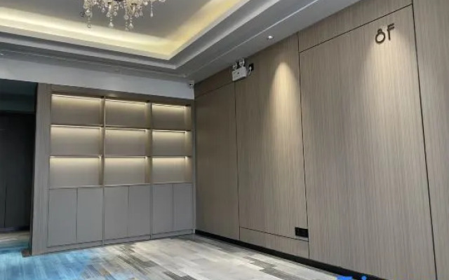 Tonghai country  seaman Hotel