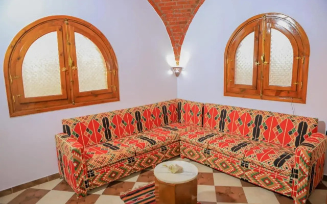 Shahhat House