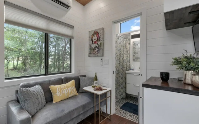 New! Chic&peaceful Tiny Home W/firepit - Campsite