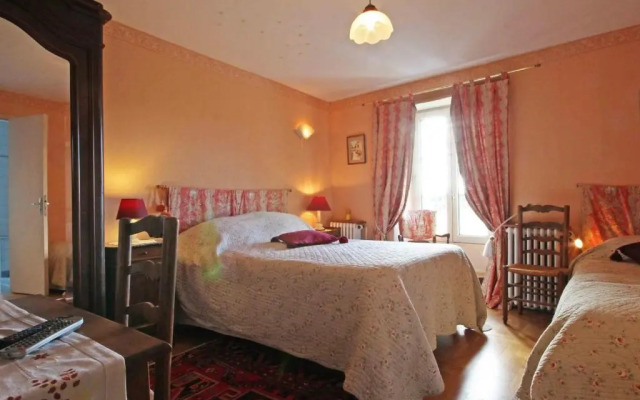 GiTE SARCEAUX, 4 PIèCES, 7 PERSONNES - FR-1-497-131