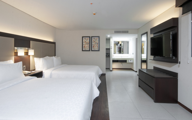 Holiday Inn Express Mexico Basilica by IHG