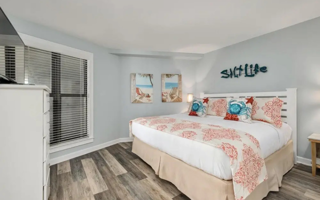 Beachside Two 4281