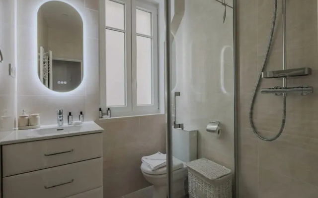 Charming Apt - 1bd/4p - Tour Eiffel / Invalides