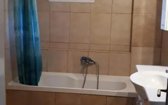 Tassos2
