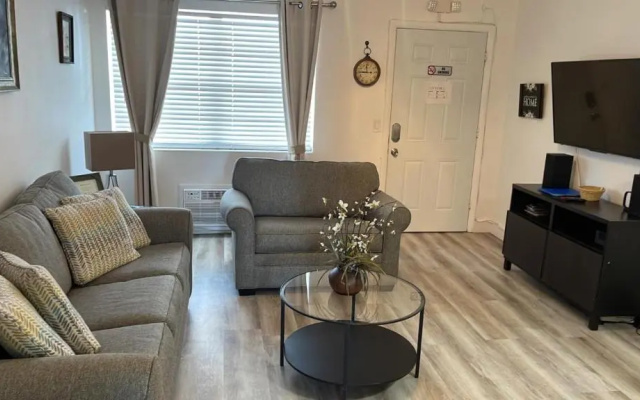 North Bay Village Apartment