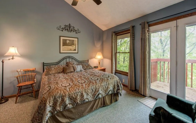 Above and Beyond by Jackson Mountain Rentals
