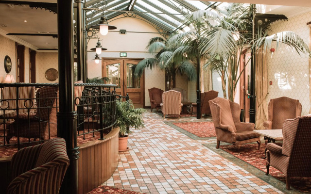 Kee's Hotel