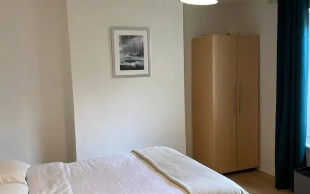 Beautiful & Cosy Apartment in Brighton BN2 3AD