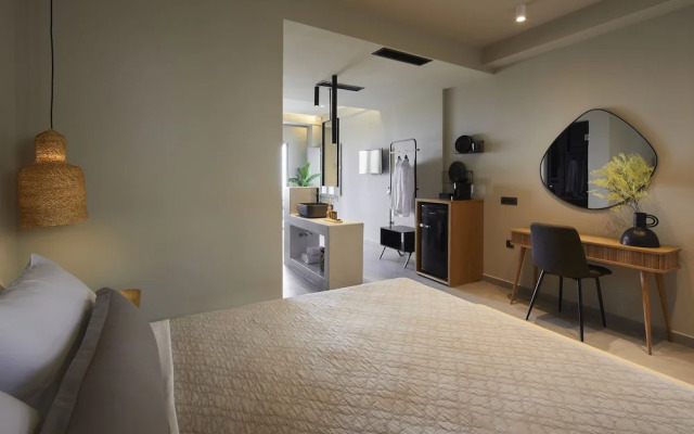 Mayu Suites