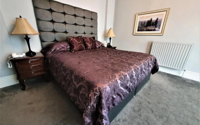 Nuthurst Grange Country House Hotel
