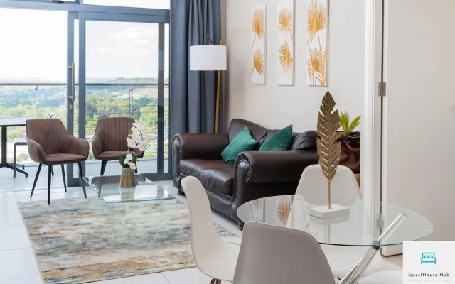 Menlyn Residence Luxury 2 Bed Apartment