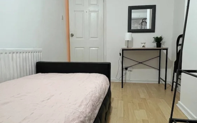 Room in House - Central Solo Oasis Single Room