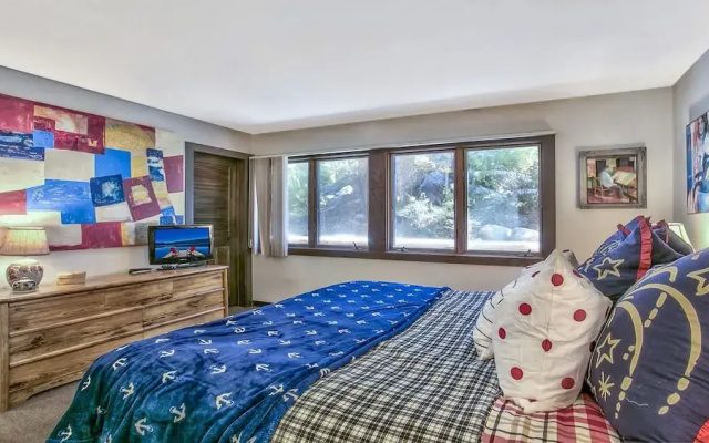 227 Squaw Valley Road Condo