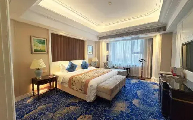 Great Wall Jianguo Hotel