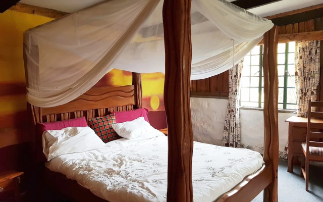 Oleitiko Cottages