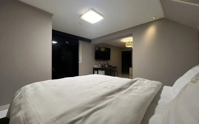 La Mer Hotel Suwon