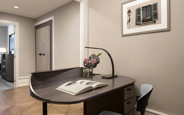 The Ritz-Carlton, Hotel de la Paix, Geneva