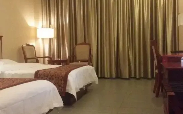 Yaduo Hotel (Xinfeng County Yunjishan Scenic Area）
