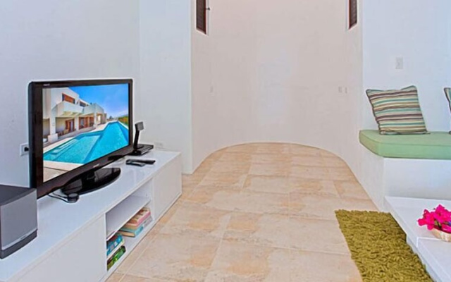 White Cedars Villa 2 Bedroom Special Offer