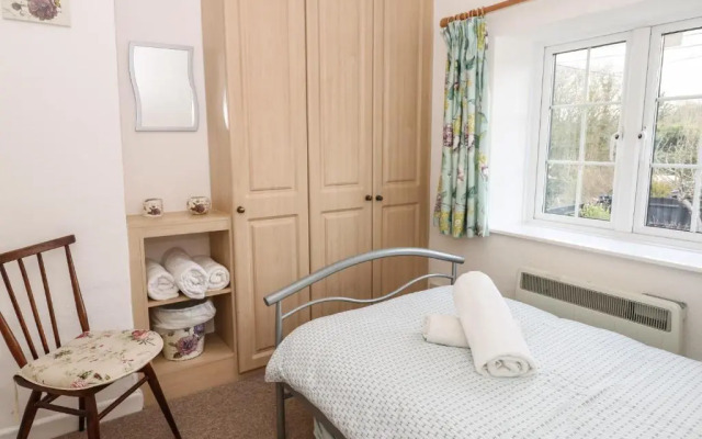 Poppy Cottage