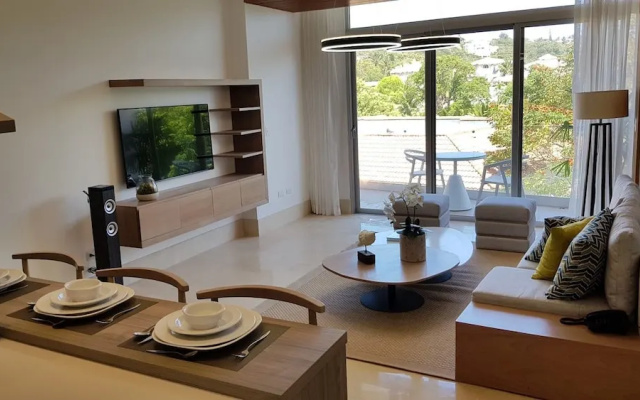 Sunrise Suites 2 BR