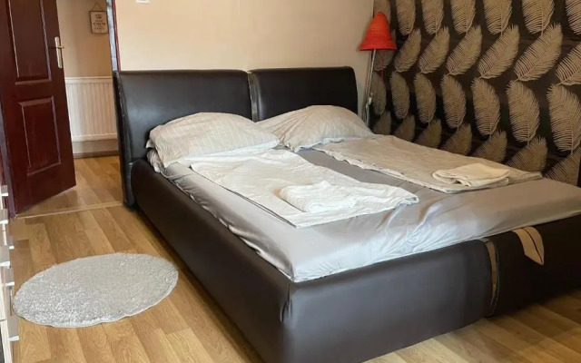 Bristol Apartment
