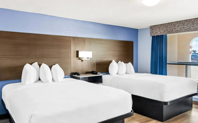 Travelodge by Wyndham Las Vegas NM