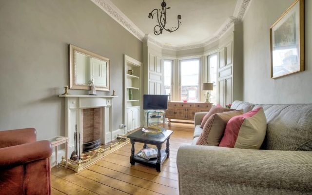 Bright And Homely 1Bdr Close To City Centre