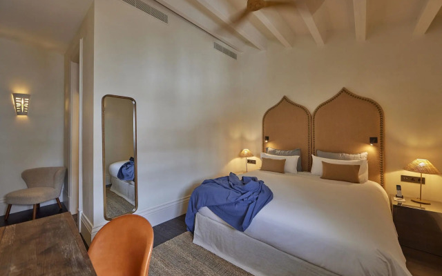 PuroGrand Hotel