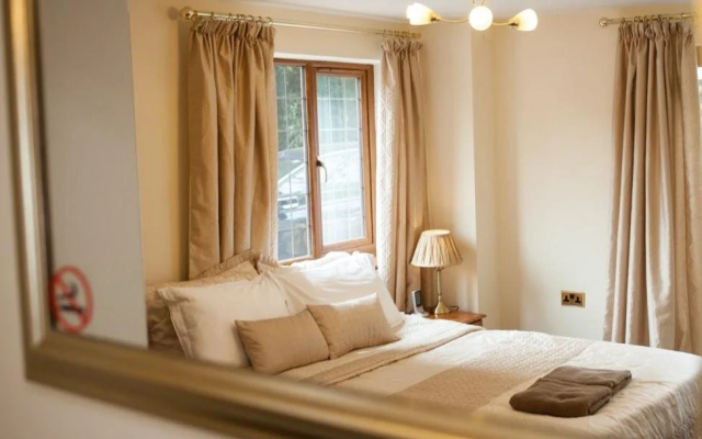 Acorns Guest House