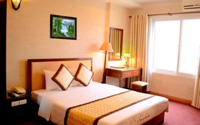 Huu Nghi Hotel