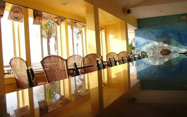 Plunge Beach Resort