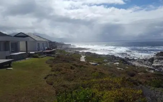 Whale View Self Catering Apartment
