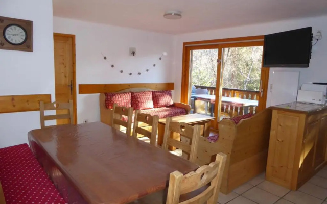 Appartement Champagny-en-Vanoise, 4 pièces, 8 personnes - FR-1-464-37
