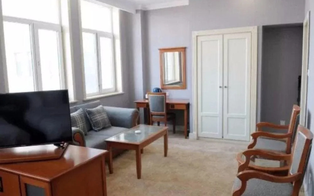 Home Inn Plus (Shenyang Shenbei University)
