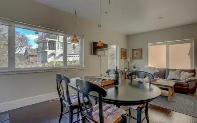 Surfsup-River View-AC-3BR/2BA