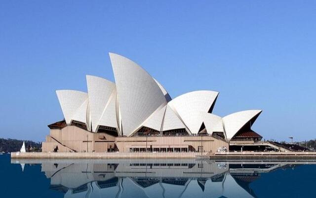 Отель Park Hyatt Sydney вид на фасад