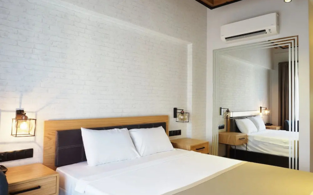 Alacati Ekmas Hotel
