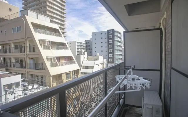 Shinsaibashi-House B