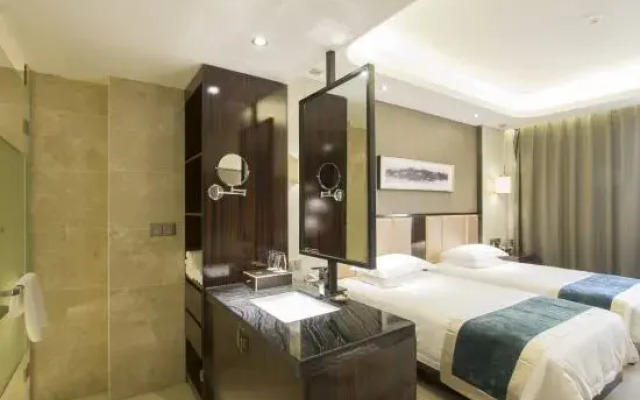 Linhu Hotel