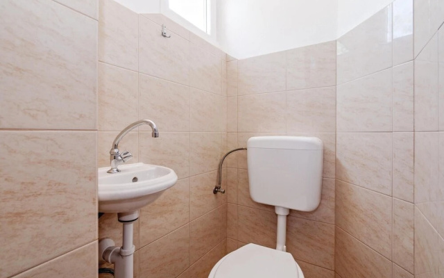 Beautiful Apartment in Zadar With 2 Bedrooms and Wifi