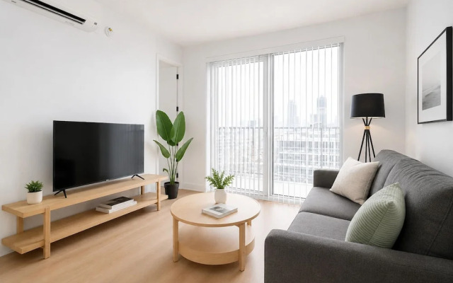 The Washington District Suite