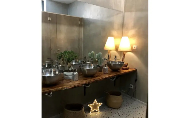 Malu Hostel Design