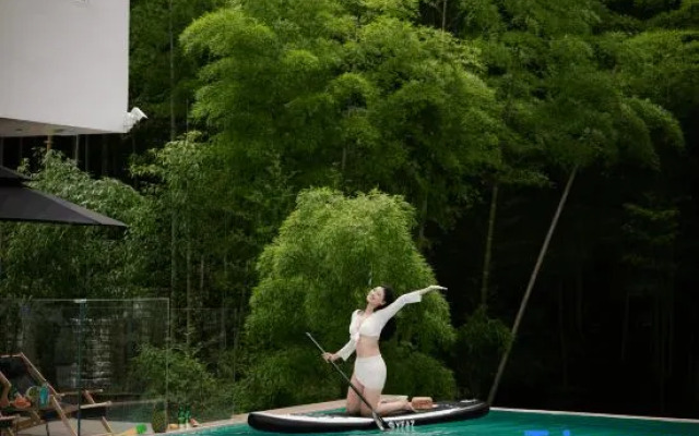 Shiyin·Two-Three-Four Mountain Villa Homestay with Double-Layer Infinity Pool (Shibadaowan Drift)