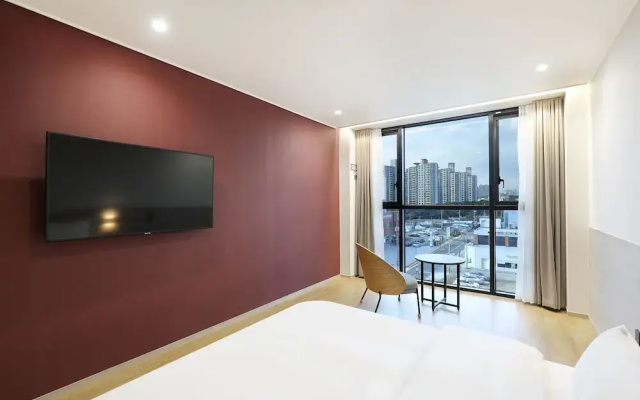 Pohang Hound Hotel Songdo Beach
