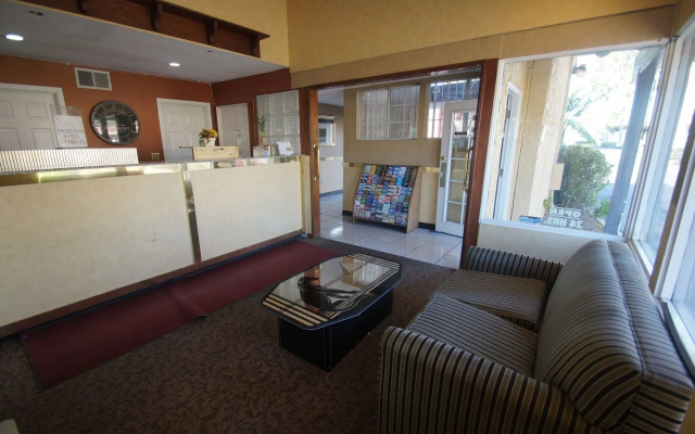 Civic Center Inn