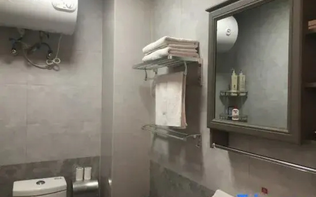 Xihua Dream-chasing E-sports Apartment